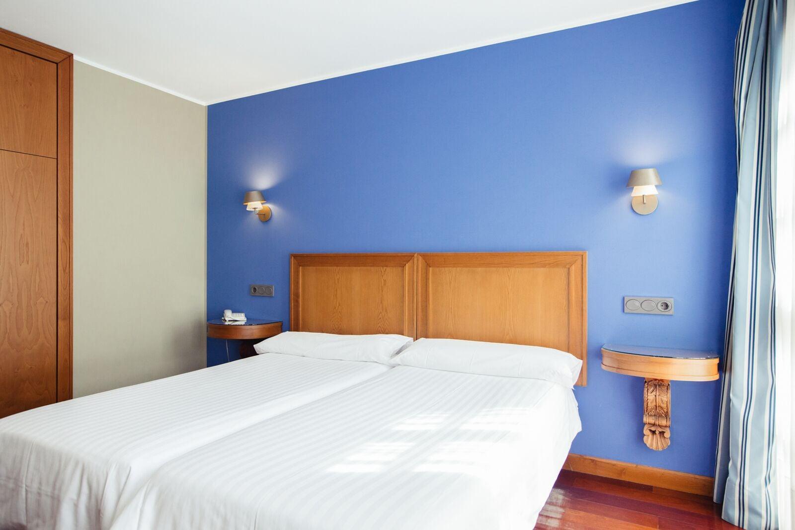 Hotel El Sella กังกัส เด โอนิส ภายนอก รูปภาพ