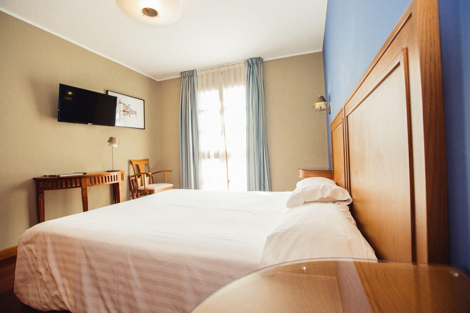 Hotel El Sella กังกัส เด โอนิส ภายนอก รูปภาพ