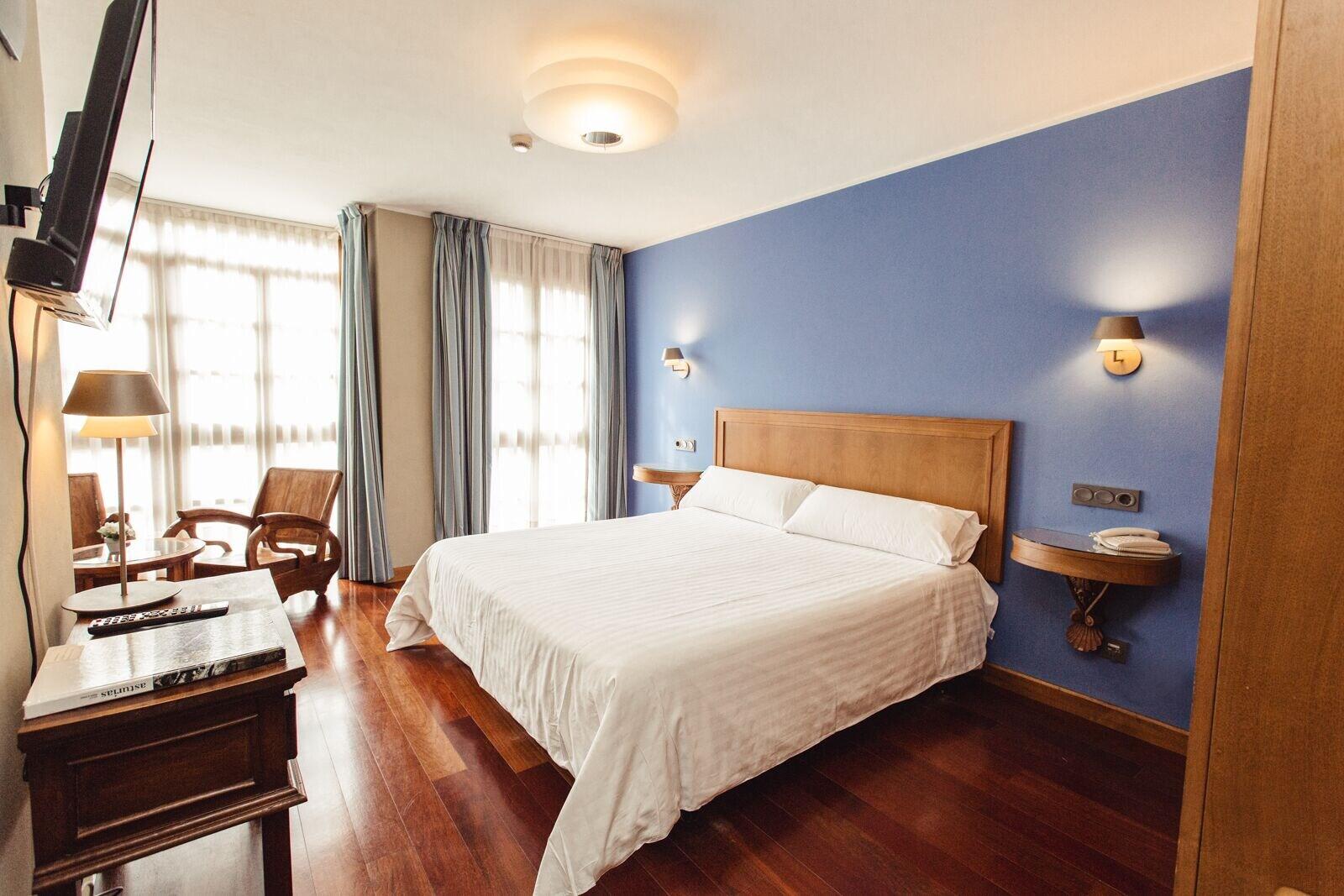 Hotel El Sella กังกัส เด โอนิส ภายนอก รูปภาพ